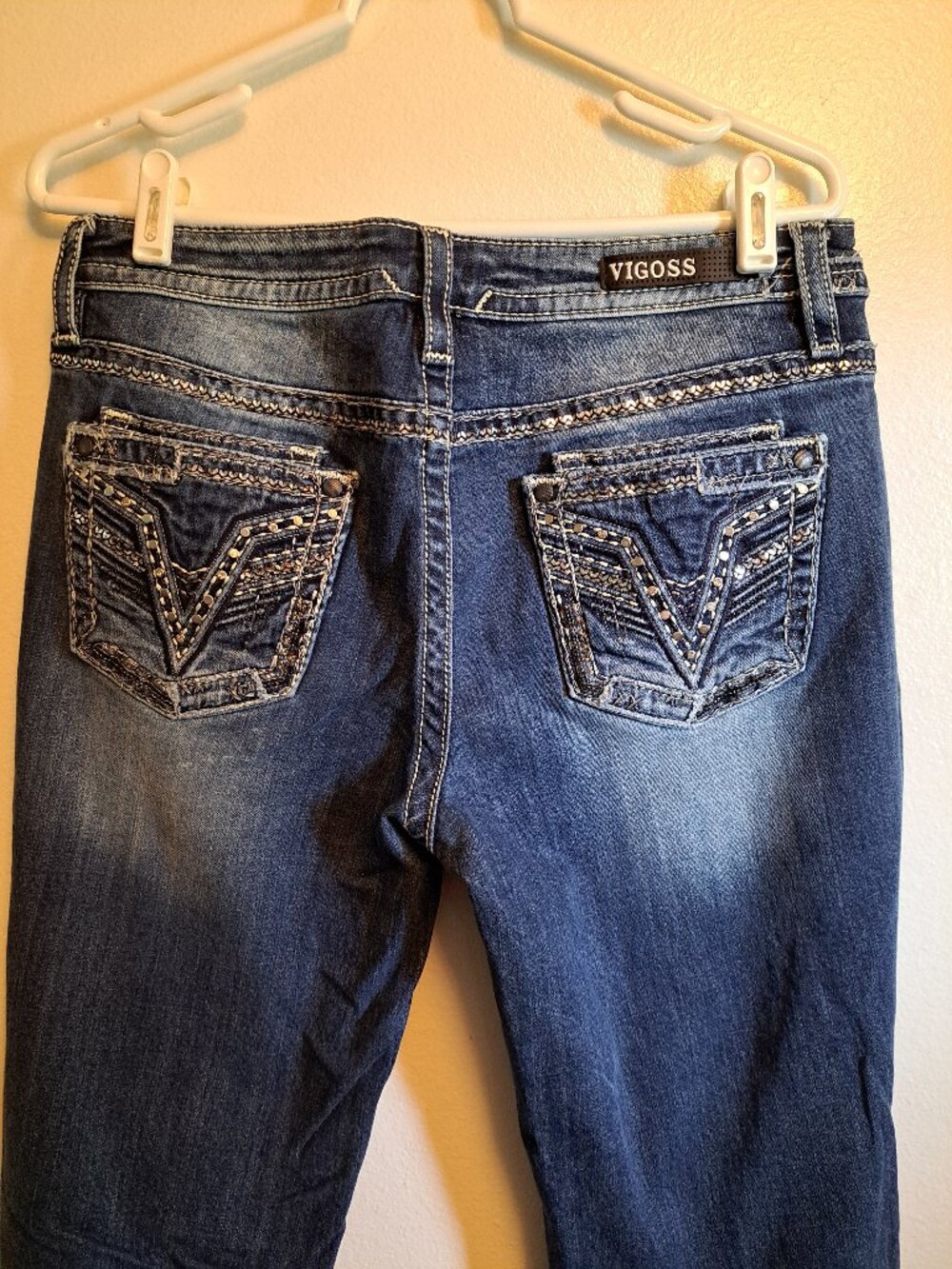Vigoss Heritage Fit Bootcut Jeans W/Embroidery, Rhinestone,Sequin&Riveted Pocket